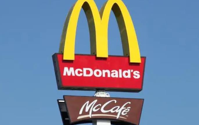 麦当劳回应使用过期食材：深表歉意  配合相关部门调查