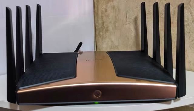 TP-LINK BE13000 WiFi 7三频旗舰路由器怎么样? tplinkbe13000测评插图1