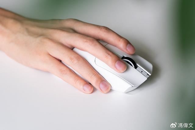 毒蝰V2和毒蝰V3专业版、极速版有什么区别? 雷蛇游戏鼠标评测插图10 毒蝰V2和毒蝰V3专业版、极速版有什么区别? 雷蛇游戏鼠标评测插图10