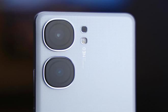 iQOONeo9SPro和iQOONeo9Pro哪个好 iQOONeo9SPro和iQOONeo9Pro区别介绍插图5