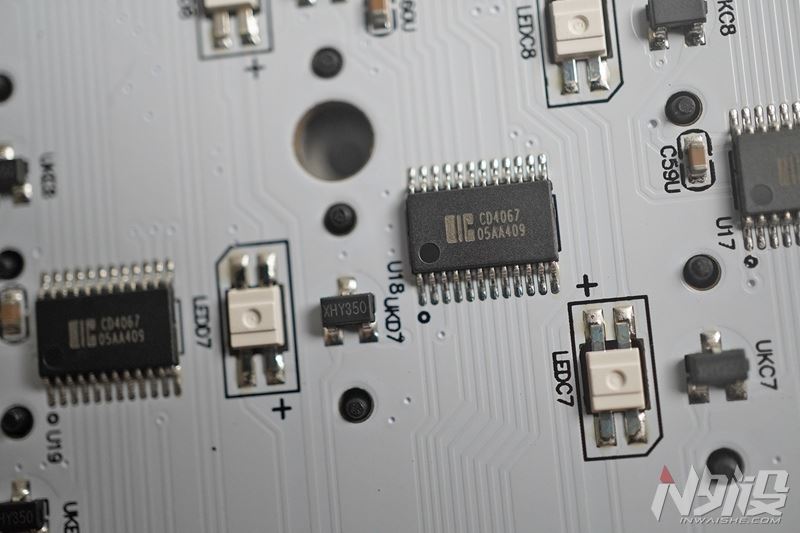 磁轴键盘适合哪些人购买? 达尔优EK75RT磁轴键盘拆解评测插图17 磁轴键盘适合哪些人购买? 达尔优EK75RT磁轴键盘拆解评测插图17