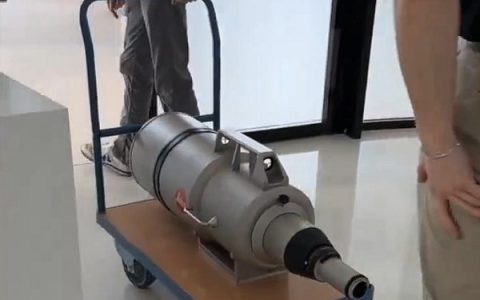 售价200万美元的望远镜头