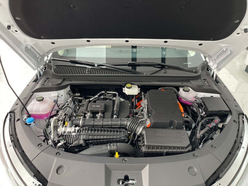 预计12万元起，填补秦PLUS和汉之间的空白？比亚迪秦L实拍插图12