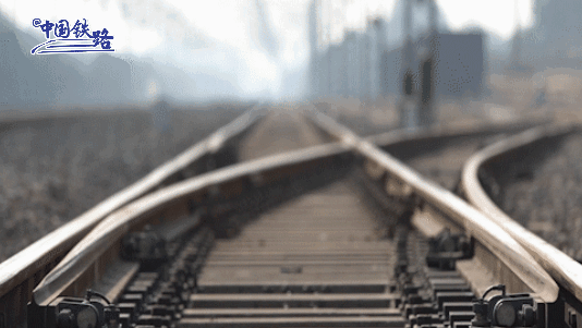 高铁列车没有方向盘 怎么拐弯:终于懂了插图 高铁列车没有方向盘 怎么拐弯:终于懂了