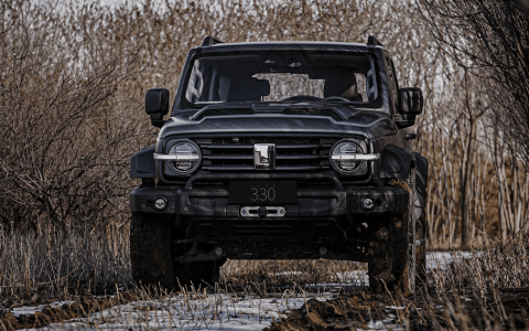 一辆真正能和日系、美系抗衡的国产V6硬派SUV