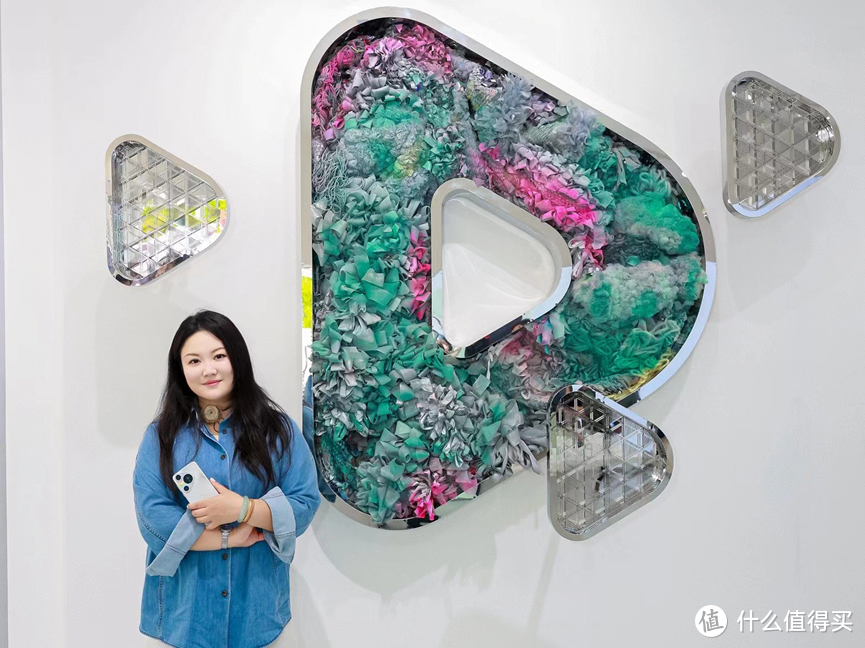 科技与艺术的绝美融合，华为Pura 70系列邀您与艺术家共创“风向标艺术”！