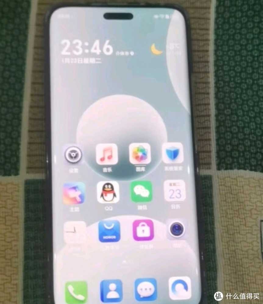 荣耀手机，年轻人的时尚新宠！