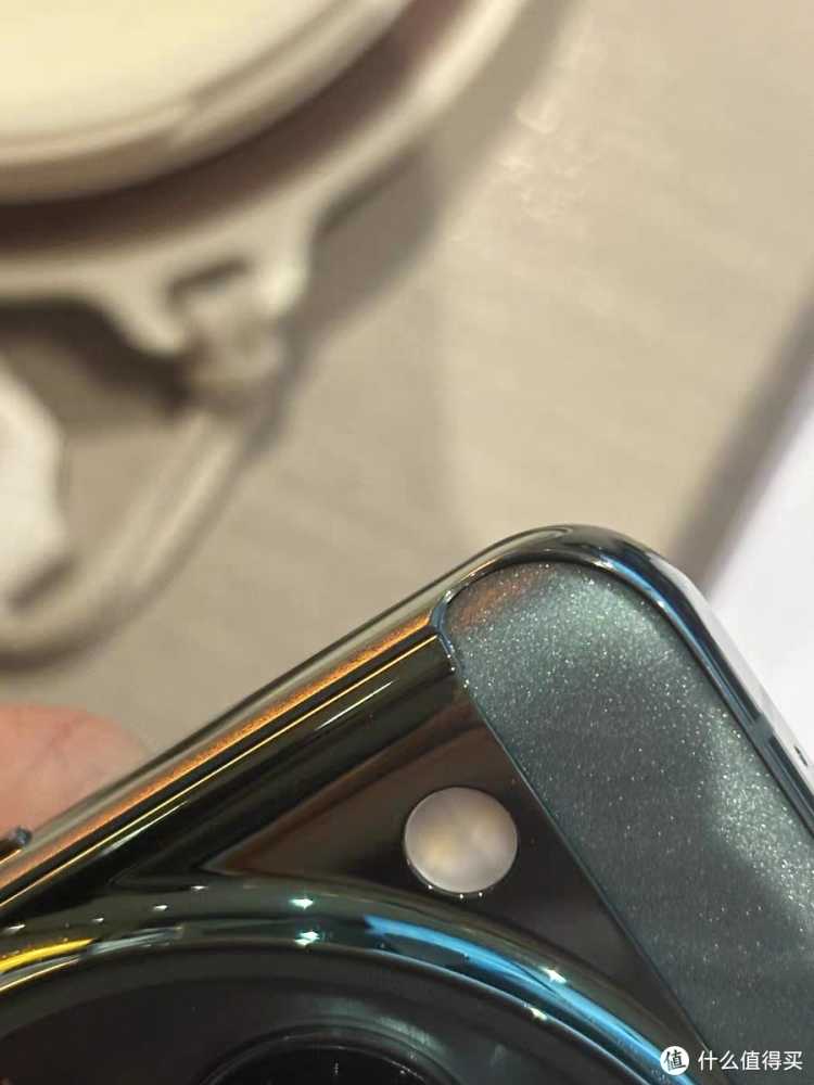 OPPO 一加 12：探索智能拍照和游戏体验的极限