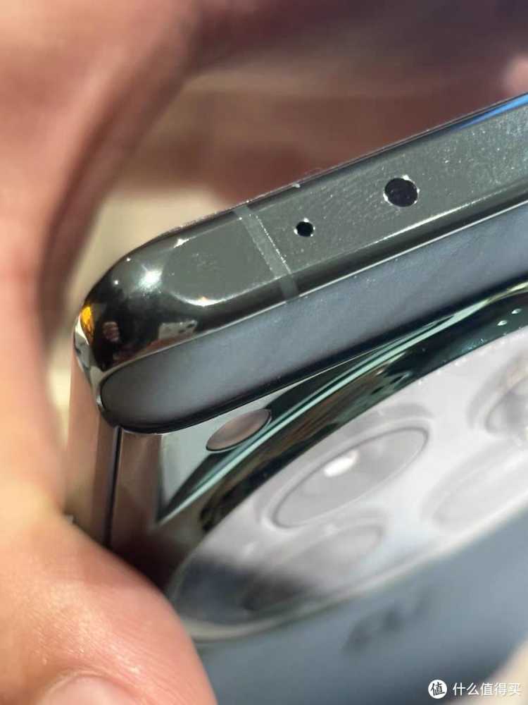 OPPO 一加 12：探索智能拍照和游戏体验的极限