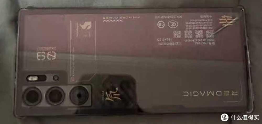 全面屏旗舰游戏手机插图3 全面屏旗舰游戏手机