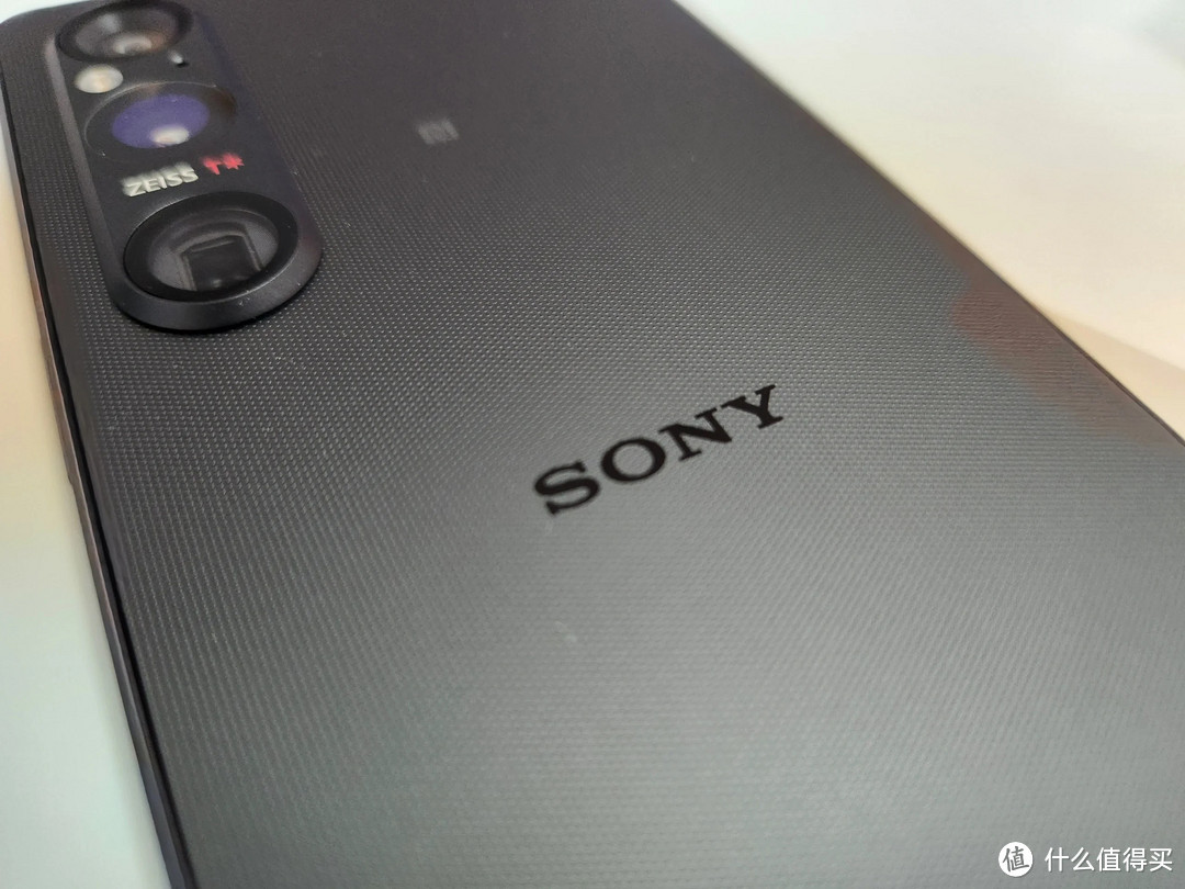 索尼Xperia 1V墨黑顶配版开箱记录