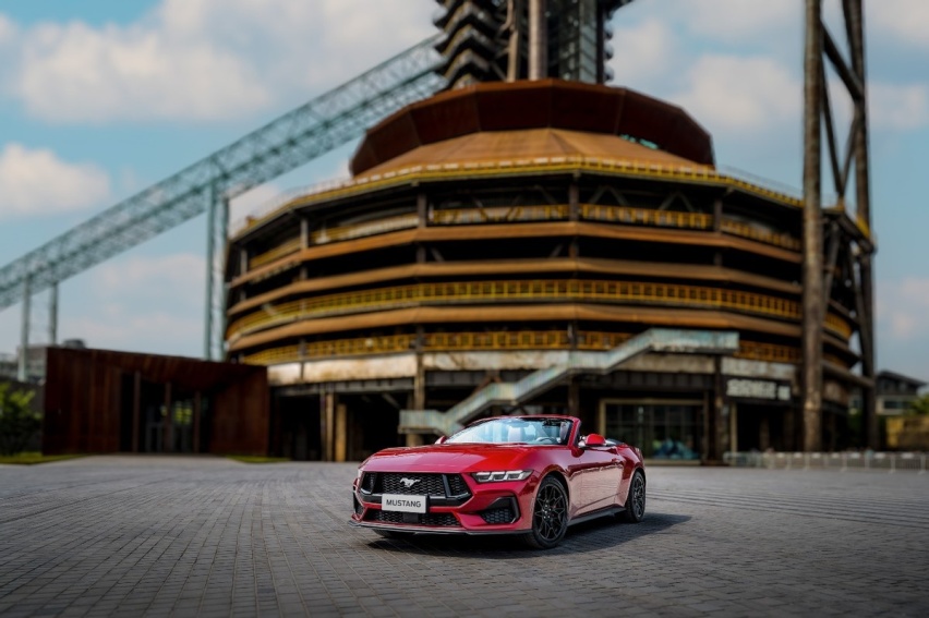 全新福特Mustang®硬顶性能版与敞篷运动版将于6月上市开售插图2 全新福特Mustang®硬顶性能版与敞篷运动版将于6月上市开售