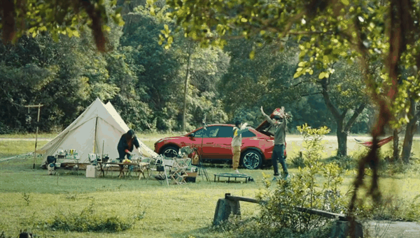 前宾利设计师主刀 蔚来乐道首车L60预告图发布：超薄大灯组