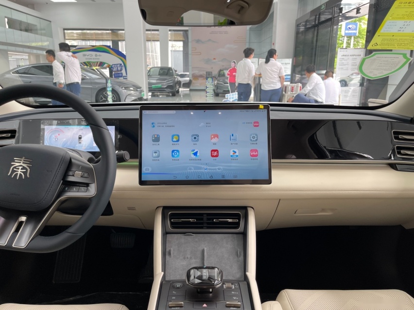 预计12万元起，填补秦PLUS和汉之间的空白？比亚迪秦L实拍插图7