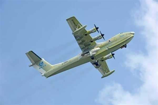 我国纯自研水陆两栖大飞机！AG600完成首次夜航飞行试验