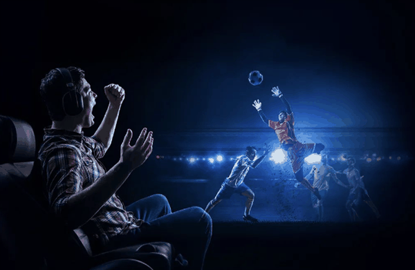 华为公布车载乾崑智慧屏功能细节：720P视频秒变2K超高清