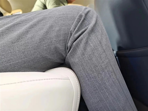 100公里只要2.9升油!9.98万的比亚迪秦L让车企老板们睡不着了插图8 100公里只要2.9升油!9.98万的比亚迪秦L让车企老板们睡不着了