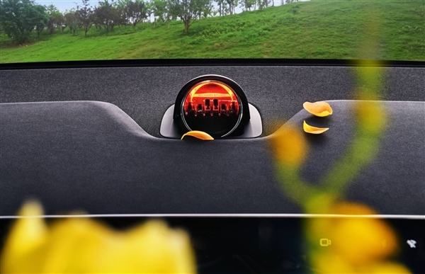 29.8万起！余承东打造的新国民SUV来了 问界新M7 Max焕新版底盘大升级：更好开