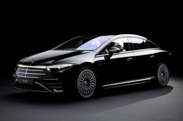 曝奔驰放弃纯电汽车架构平台!官方回应:不会停止研发插图 曝奔驰放弃纯电汽车架构平台!官方回应:不会停止研发