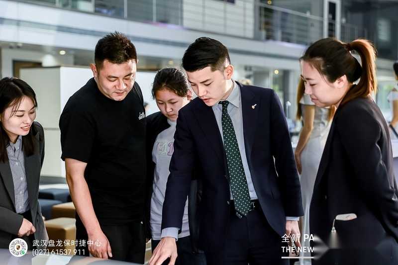 全新 Panamera 亮相武汉盘龙保时捷中心插图6 全新 Panamera 亮相武汉盘龙保时捷中心插图6