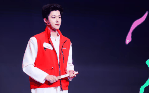 前华为高颜值HR回应京东直播首秀：京东同事没人抱怨苦