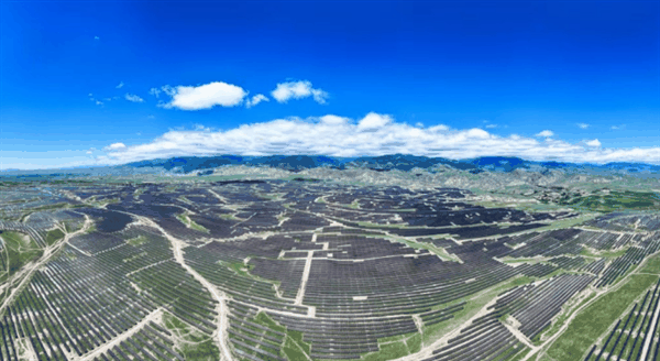 亚洲单体最大!新疆尼勒克光伏项目首期成功并网插图 亚洲单体最大!新疆尼勒克光伏项目首期成功并网