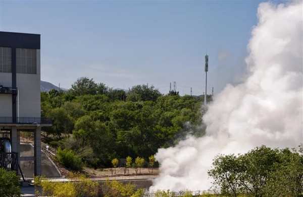 亚洲最大！我国首个火箭发动机垂直高空模拟试验台建成