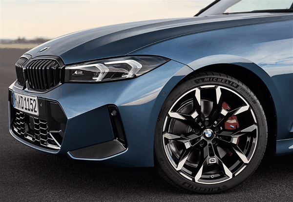 BBA标杆级车型!新款宝马3系官图发布:7月全球上市插图3 BBA标杆级车型!新款宝马3系官图发布:7月全球上市