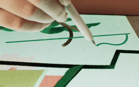 华为推出自研绘画软件“天生会画”：100多种预制笔刷、AI智能选区