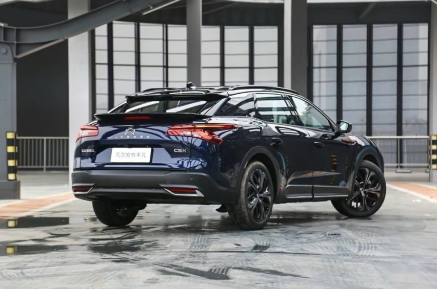 5月售1047台,凡尔赛C5X销量再度下滑,着实让人惋惜插图1 5月售1047台,凡尔赛C5X销量再度下滑,着实让人惋惜