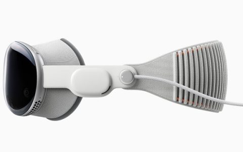 苹果开发Vision青春版