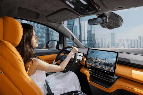 “陆地空客”争夺MPV霸主地位 LEVC翼真L380有多强插图11