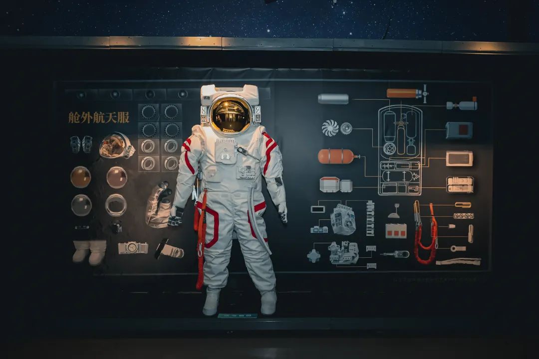 无穹 — 中国・航天沉浸艺术展 6 月 8 日上海开展,早鸟票 78 元插图12 无穹 — 中国・航天沉浸艺术展 6 月 8 日上海开展,早鸟票 78 元