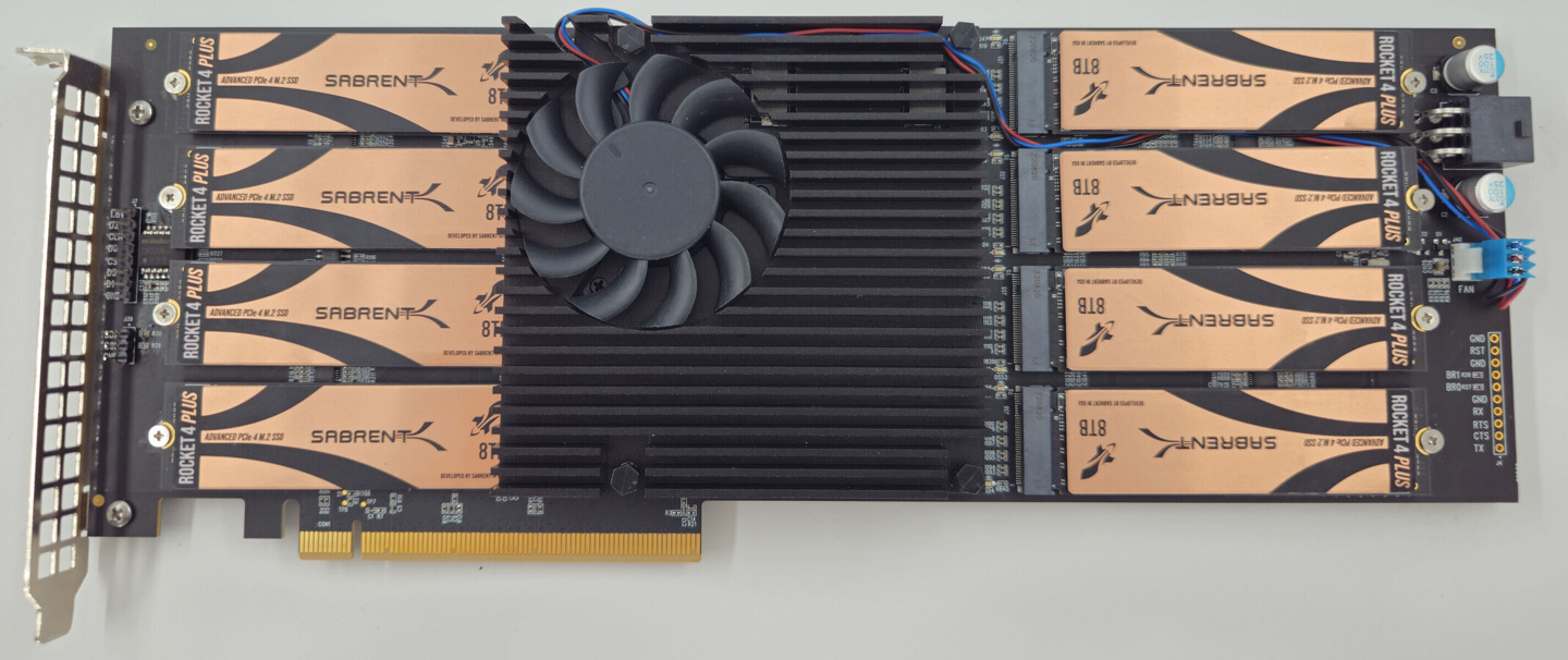 16 个 M.2 插槽、56 GB/s 读取速度,Sabrent 展示 Apex X16 Rocket 5 Destroyer 扩展卡性能插图 16 个 M.2 插槽、56 GB/s 读取速度,Sabrent 展示 Apex X16 Rocket 5 Destroyer 扩展卡性能