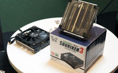 镰刀推出 SHURIKEN 3 下压式风冷散热器：高 39mm，搭载半框风扇