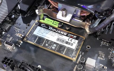 芝奇展示 DDR5 CAMM2 超频内存模组，速度可达 7800MT/s