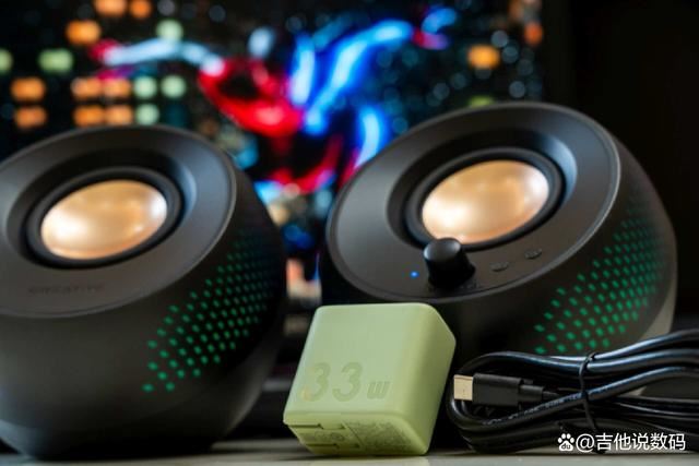 RGB灯光加持 创新Pebble X电脑音箱好听又好用插图14