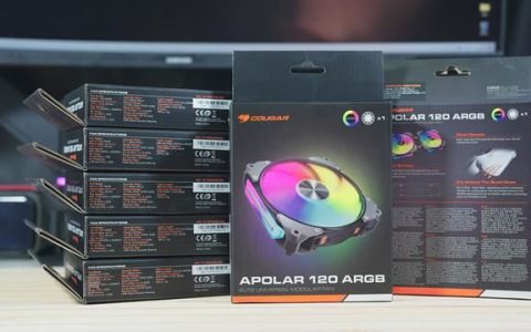 台式电脑装机力荐好物: 骨伽龙骨模组散热风扇APOLAR测评