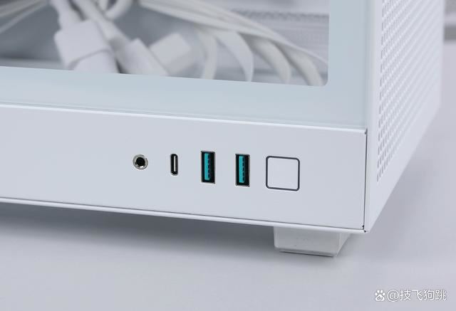 小还轻! 影驰RTX 4060+九州风神CH160 ITX小机箱组装机分享插图7