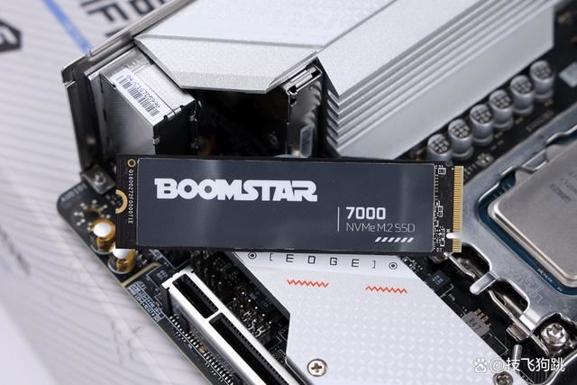 小还轻! 影驰RTX 4060+九州风神CH160 ITX小机箱组装机分享插图12