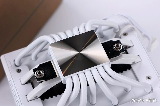 小还轻! 影驰RTX 4060+九州风神CH160 ITX小机箱组装机分享插图18