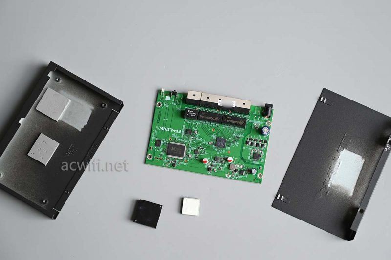 TPLINK TL-R5005P-AC值得买吗? TLR5005P企业级千兆路由器拆机测评插图21 TPLINK TL-R5005P-AC值得买吗? TLR5005P企业级千兆路由器拆机测评插图21