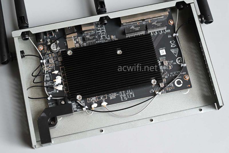 无需公网IP的异地组网! 贝锐蒲公英X5Pro企业路由器拆机评测插图24