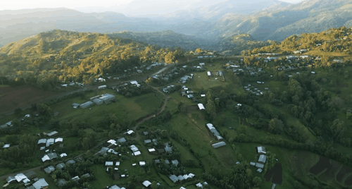 女孩声说自己16年不吃不喝 甚至连厕所都不用上!插图8 女孩声称自己16年不吃不喝 甚至连厕所都不用上!