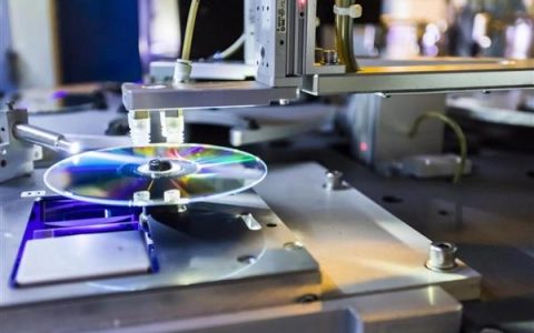 光存储第一股！紫晶存储因欺诈发行退市被追偿10.86亿元