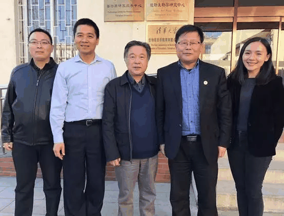 耗资4000万美元造出新细菌！科学狂人又想创造新生命