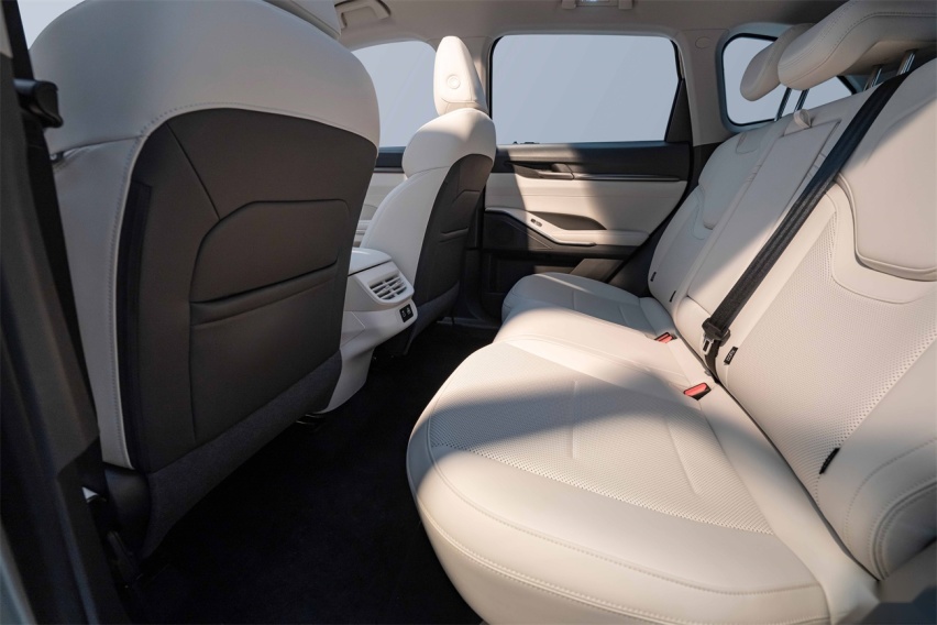 新一代哈弗H6正式上市   综合优惠后售价10.39万-12.99万元插图11