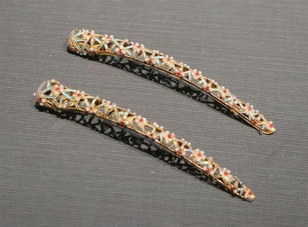 留了66年、总长度超9米！印度大爷总算将破世界纪录的指甲剪了