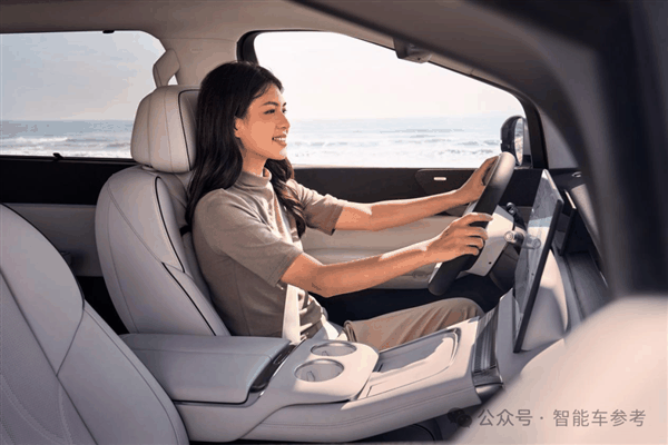 今年纯电MPV爆款万人画像:超三成家庭年入百万 80%BBA车主油转电插图1 今年纯电MPV爆款万人画像:超三成家庭年入百万 80%BBA车主油转电