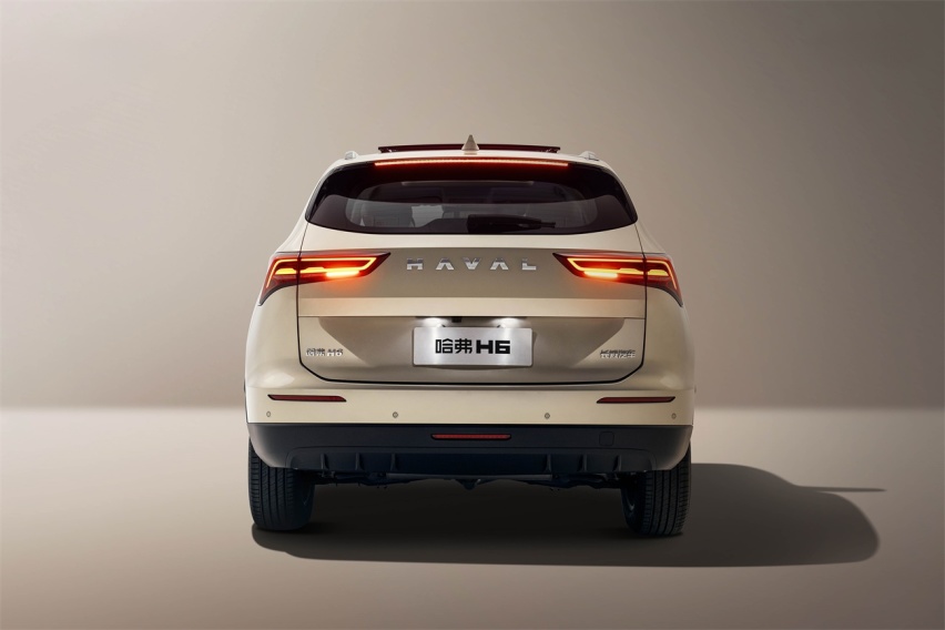 新一代哈弗H6正式上市   综合优惠后售价10.39万-12.99万元插图6